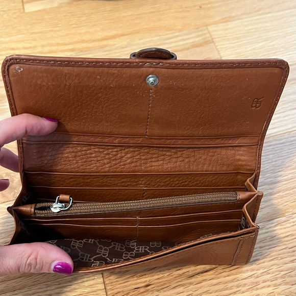 Banana Republic Leather Tote Bag and Wallet Set - Picture 9 of 14